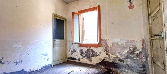 4-salle Appartement à Ormea, Italy No. 24850 35