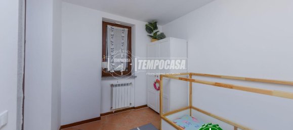 4 rooms House in Sant'Alessio con Vialone, Italy No. 111998 16