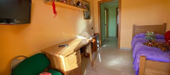 4-Zimmer Wohnung in Casavatore, Italy, Nr. 129055 11