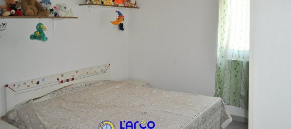 Edificio de 4 dormitorios en Cosenza, Italy No. 237968 87