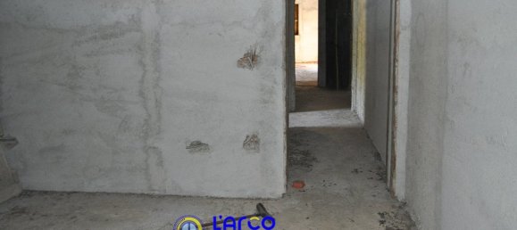 Edificio de 4 dormitorios en Cosenza, Italy No. 237968 95