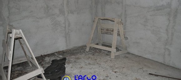 Edificio de 4 dormitorios en Cosenza, Italy No. 237968 122