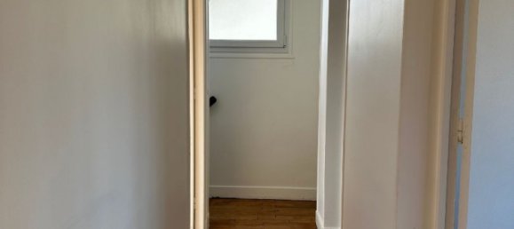 3 bedrooms Villa in Le Grand-Quevilly, France No. 189695 9