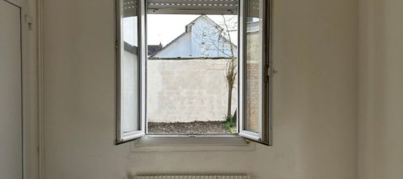 3 bedrooms Villa in Le Grand-Quevilly, France No. 189695 6