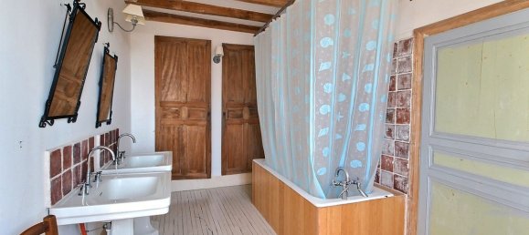 Casa de 4 dormitorios en Montfey, France No. 71207 29