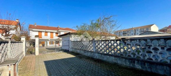 3 غرف نوم فيلا في Crescentino, Italy رقم 151655 6