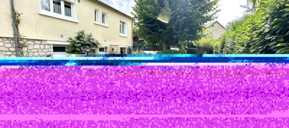 2 bedrooms House in Amilly, France No. 231335 2