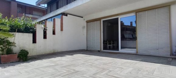 3 bedrooms Apartment in Rome, Italy No. 273891 4