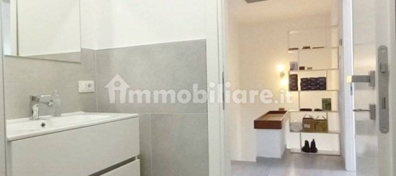 3 bedrooms Apartment in Rome, Italy No. 273891 32
