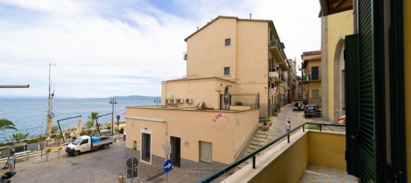 2 Schlafzimmer Penthouse in Monte Argentario, Italy, Nr. 302708 19