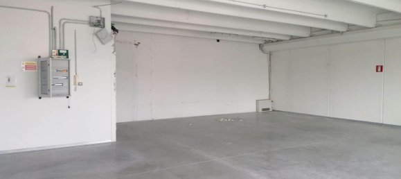 Almacén en Scandicci, Italy 270 m² No. 177376 9