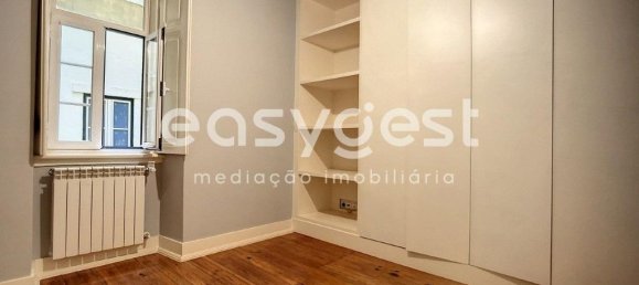 Apartamento de 4 dormitorios en Lisbon, Portugal No. 79881 14