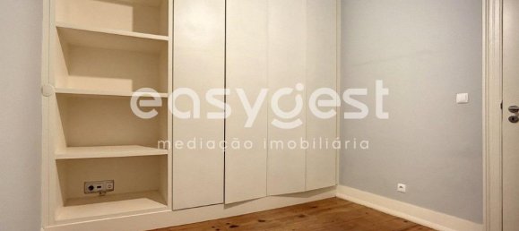 Apartamento de 4 dormitorios en Lisbon, Portugal No. 79881 15