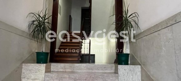 Apartamento de 4 dormitorios en Lisbon, Portugal No. 79881 27