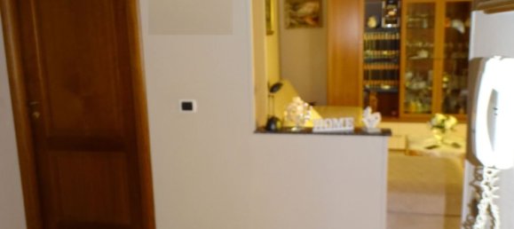 4-salle Appartement à Castrovillari, Italy No. 153853 6