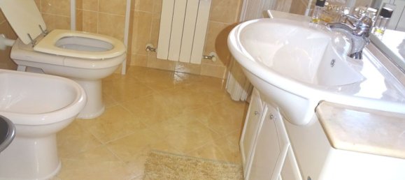 4-salle Appartement à Castrovillari, Italy No. 153853 15