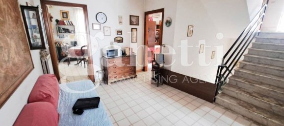 6 bedrooms Villa in Giugliano in Campania, Italy No. 324230 12