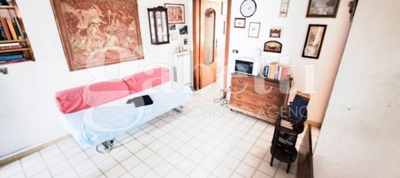 6 bedrooms Villa in Giugliano in Campania, Italy No. 324230 11