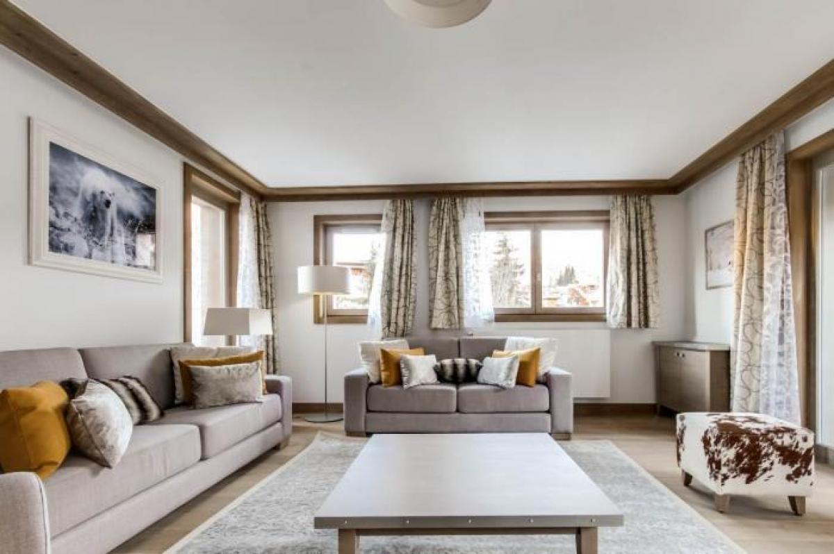 Apartamento de 3 dormitorios en Courchevel, France No. 22219