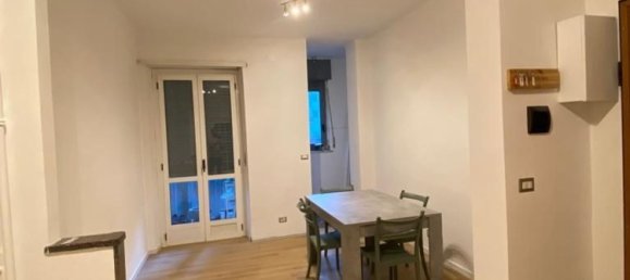 3 bedrooms Apartment in Turin, Italy No. 326853 6