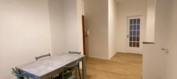 3 bedrooms Apartment in Turin, Italy No. 326853 5