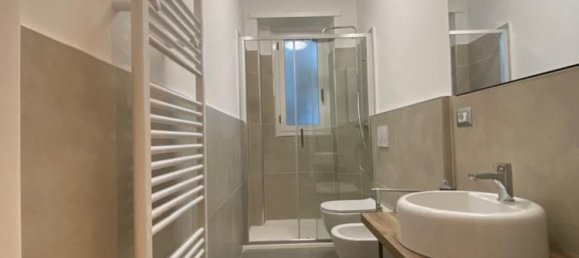 3 bedrooms Apartment in Turin, Italy No. 326853 20