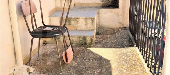 Casa de 2 habitaciónes en Casamassima, Italy No. 24771 11