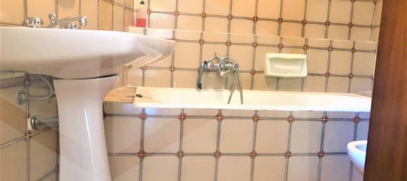 Casa de 2 habitaciónes en Casamassima, Italy No. 24771 8