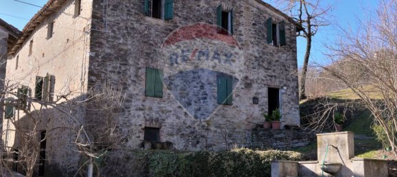 7 bedrooms House in Langhirano, Italy No. 327916 7