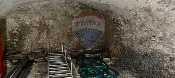 7 bedrooms House in Langhirano, Italy No. 327916 31