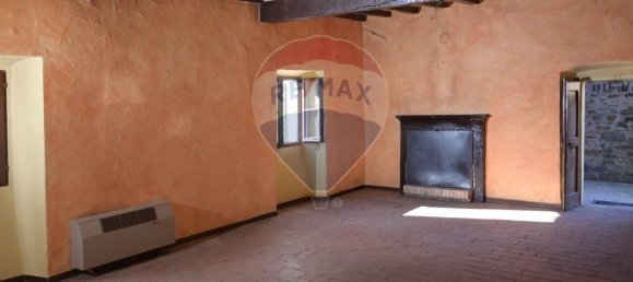 7 bedrooms House in Langhirano, Italy No. 327916 4