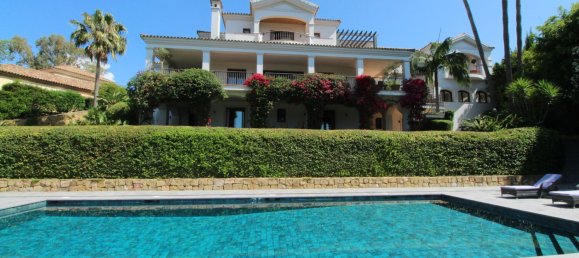 6 bedrooms Villa in Cadiz, Spain No. 143410 9