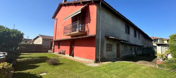 8-Zimmer Haus in Oleggio, Italy, Nr. 174700 23