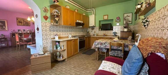 8-Zimmer Haus in Oleggio, Italy, Nr. 174700 7