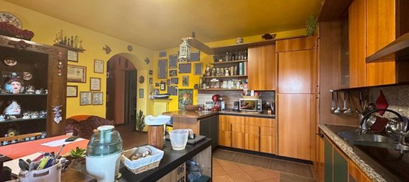 8-Zimmer Haus in Oleggio, Italy, Nr. 174700 16