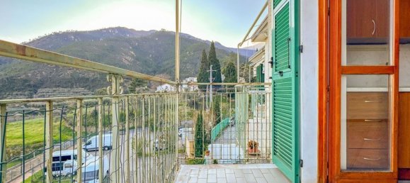 3 rooms Apartment in Loano, Italy No. 39237 10