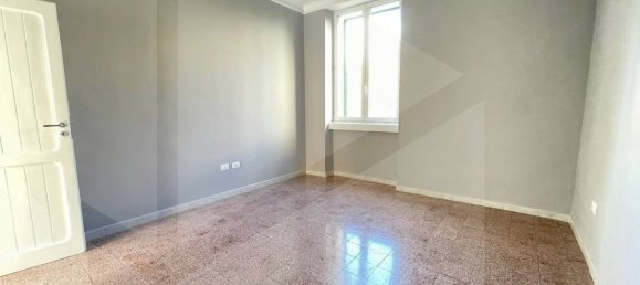 Квартира с 2 комнатами в Бари, Италия № 29415 14