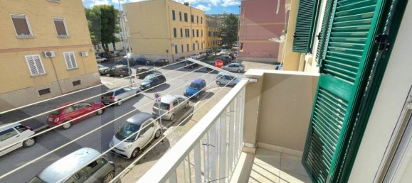 Квартира с 2 комнатами в Бари, Италия № 29415 11