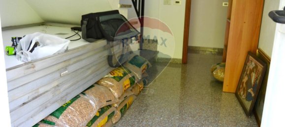 4 bedrooms Apartment in Rezzoaglio, Italy No. 262187 8