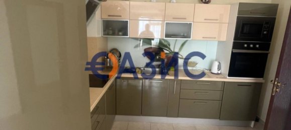 Apartamento de 3 dormitorios en Sveti Vlas, Bulgaria No. 936 4