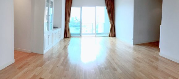 3 bedrooms Condo in Bangkok, Thailand No. 7004 12