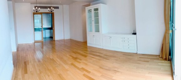 3 bedrooms Condo in Bangkok, Thailand No. 7004 10