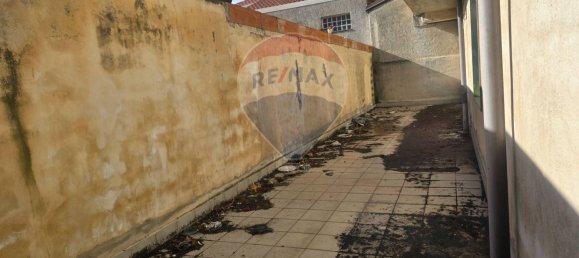 2-salle Propriété commerciale à Belpasso, Italy No. 66435 9