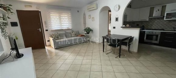 3-Zimmer Wohnung in Pomezia, Italy, Nr. 63337 17