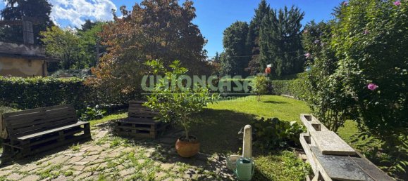 4 غرف نوم فيلا في Tradate, Italy رقم 374351 40