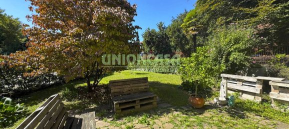 4 غرف نوم فيلا في Tradate, Italy رقم 374351 39