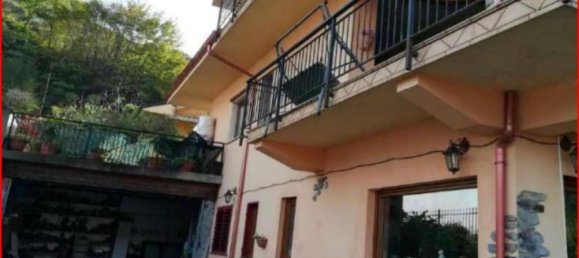 4 bedrooms Apartment in Grimaldi, Italy No. 379161 3