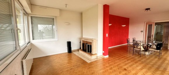 Villa de 4 dormitorios en Sainte-Ruffine, France No. 74875 11