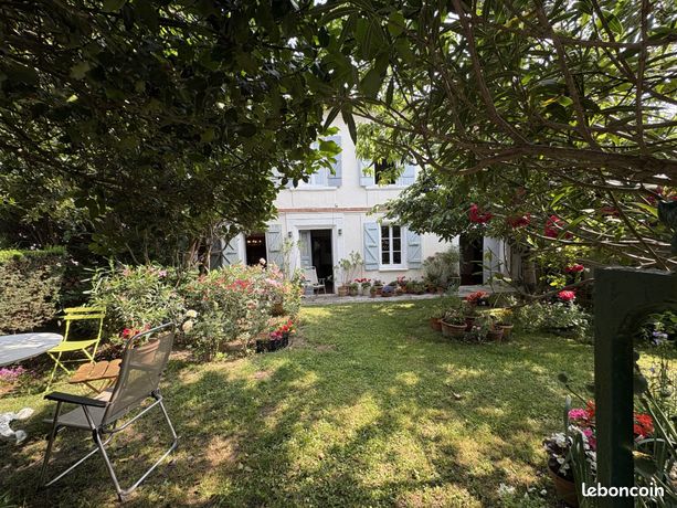 4 chambres Maison de ville à Cadours, France No. 312919