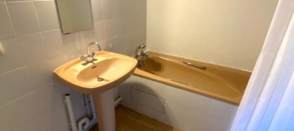 Dúplex de 2 dormitorios en Orleans, France No. 61900 3